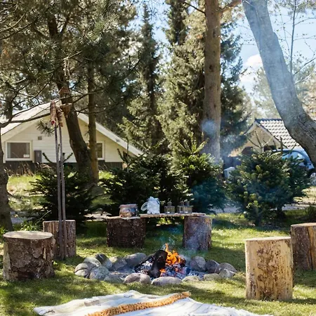 Casa de Férias Authentic Log House Amid Evergreens In Vendsyssel Fjerritslev